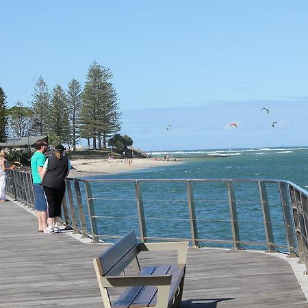 Caloundra Suncourt Motel Ngoại thất bức ảnh